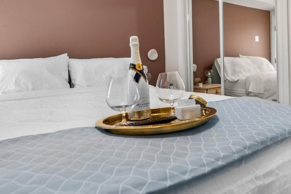 Upscale 2Br Apartment With Patio Washington Esterno foto